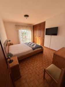 Schlafzimmer 2-1